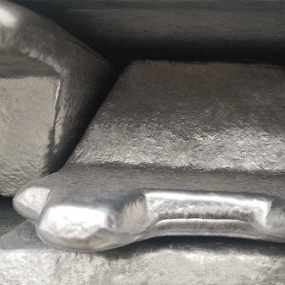 99,7 99,9% pureza elevada de aluminio primaria de los lingotes Adc12 A380