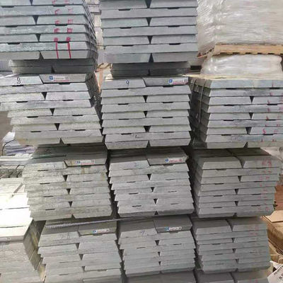 2.823g/Cc lingote ferroso de aluminio blanco plateado YZAlSi11Cu3 de los lingotes ADC12