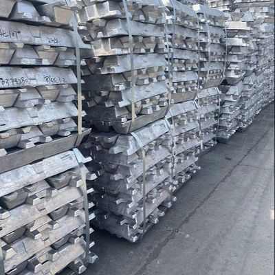 Lingotes de aluminio A7 99,9 del final del molino y aleación A8 99,85% lisa