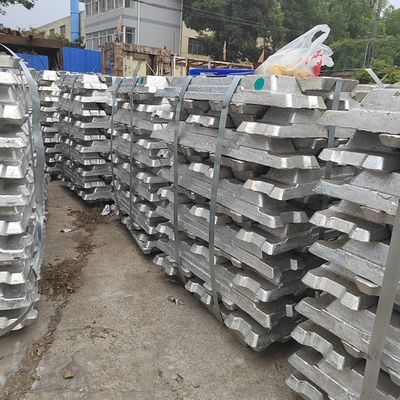 Lingotes de aluminio A7 99,9 del final del molino y aleación A8 99,85% lisa